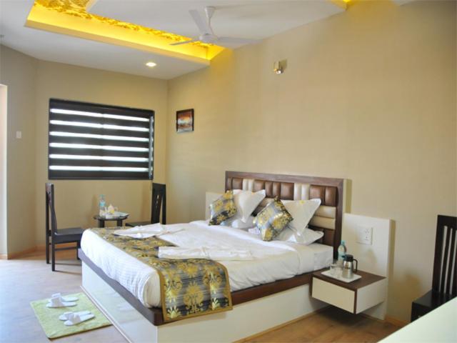 Hotel Prabhu Residency Pandharpur Eksteriør bilde